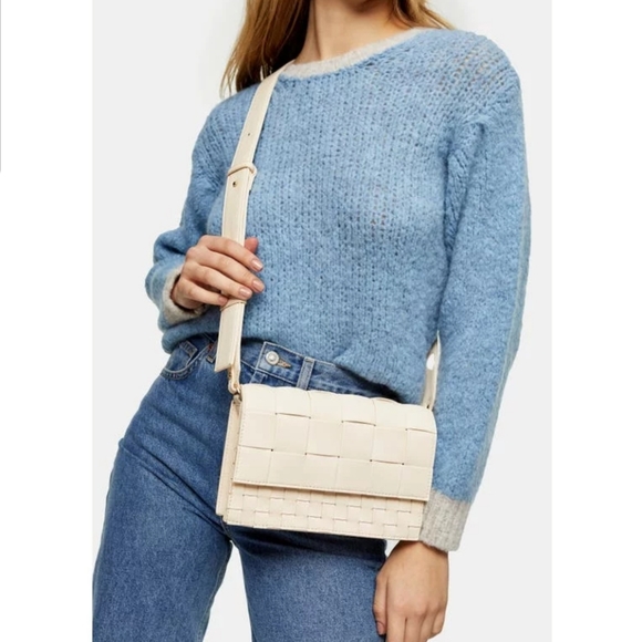 Topshop Handbags - Topshop Mixed Weave Crossbody Bag